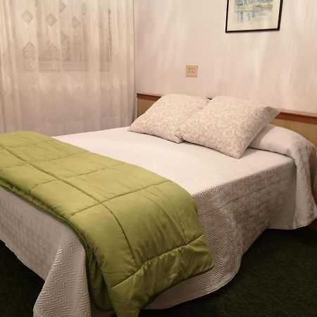 Hostal Vina Outes Extérieur photo
