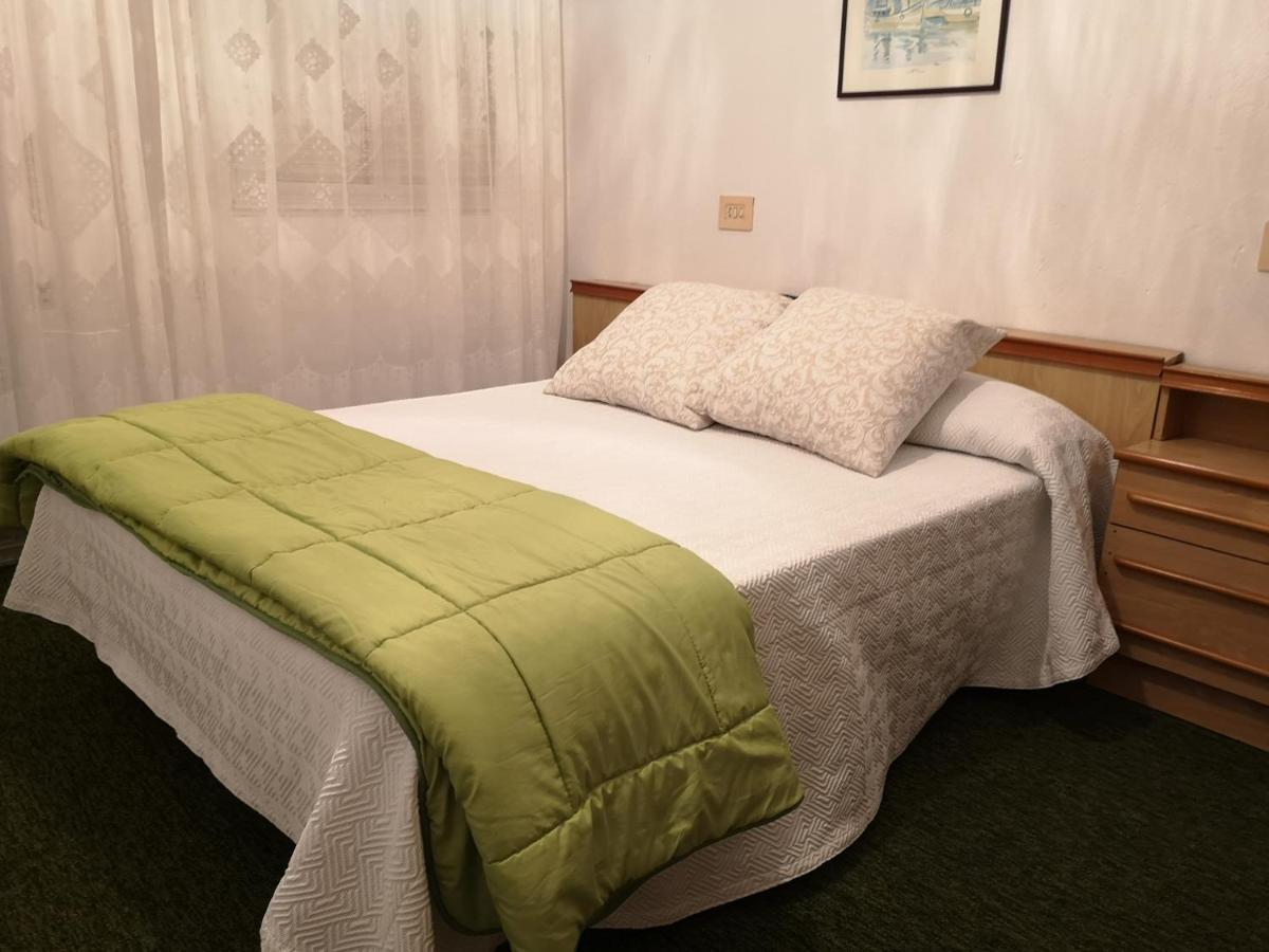 Hostal Vina Outes Extérieur photo