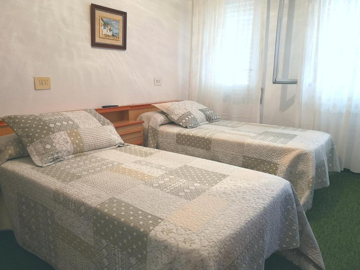 Hostal Vina Outes Extérieur photo